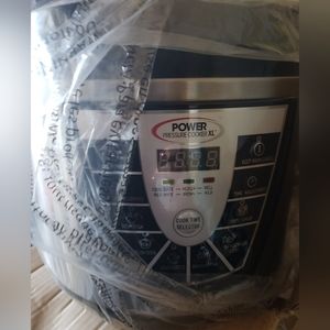 Power pressure cooker XL